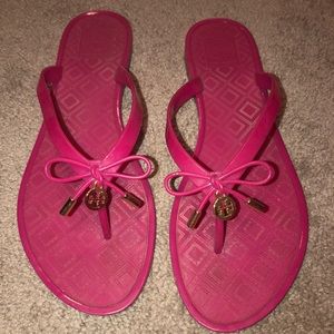 Flip flops